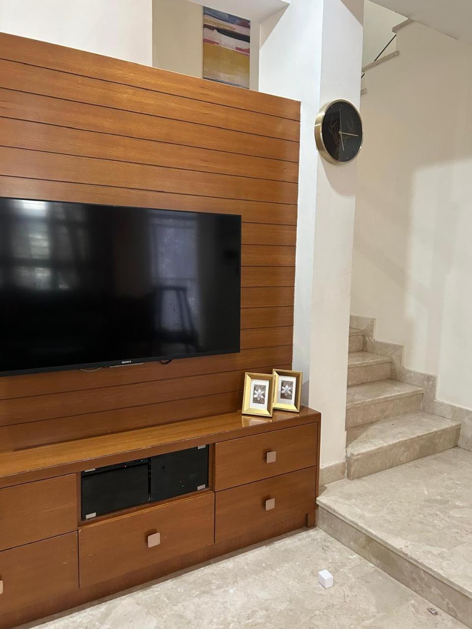 Gatsby Grandeur Luxury Villa Bangalore Eksteriør billede
