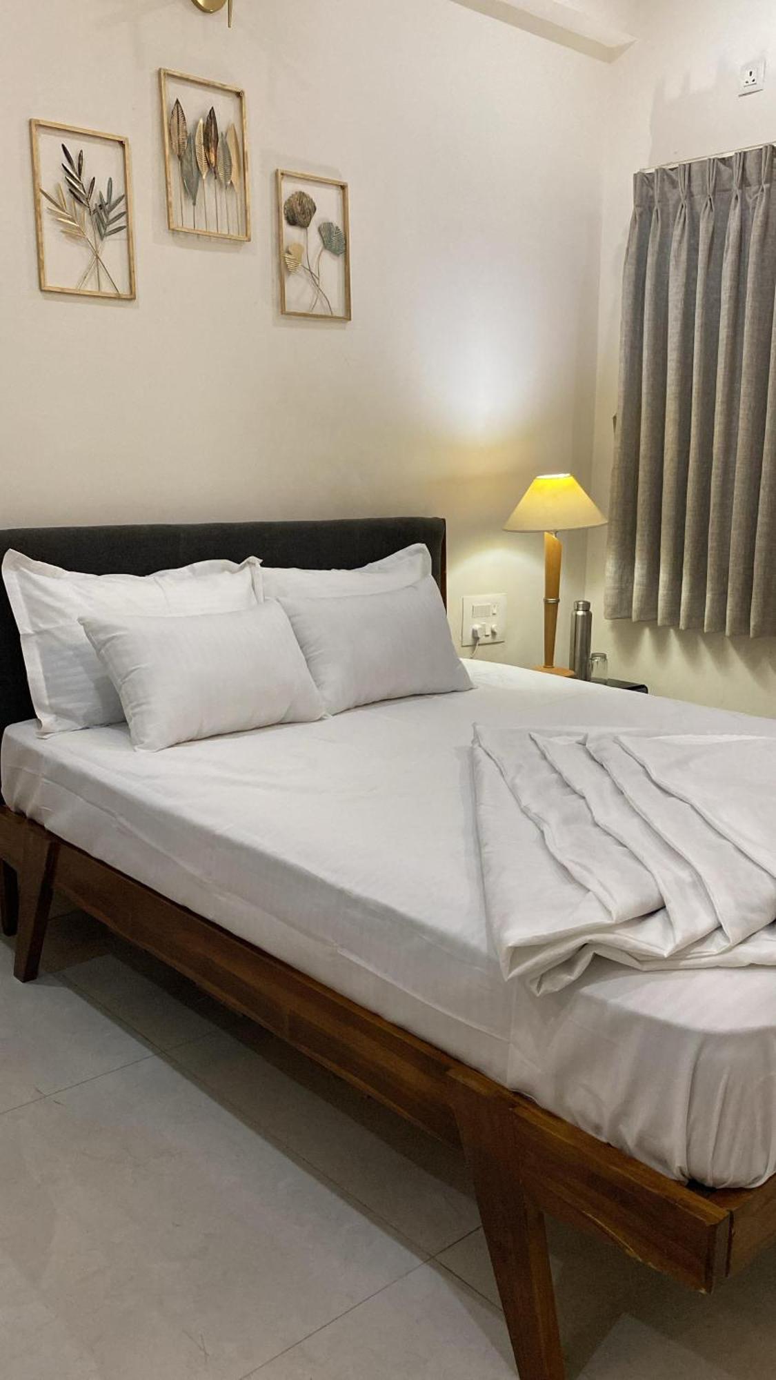 Gatsby Grandeur Luxury Villa Bangalore Eksteriør billede